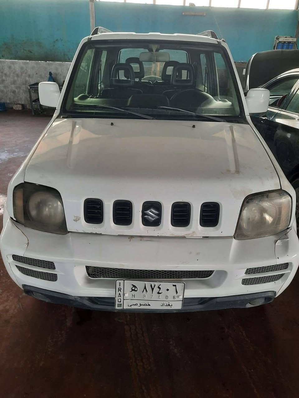 السلام عليكم.. للبيع سازوكي جمني ٢٠١١ رقم بغداد السيارة ٤ سلندر دفع رباعب كير اوتوماتيك، السيارة مكفولة من كل شي عدا طخة براس الجاملغ الامامي اليمين بدون دواخل او ايرباك.. السعر ٨٥ ورقة وبيها مجال. مكاني الانبار. للتواصل ***********
