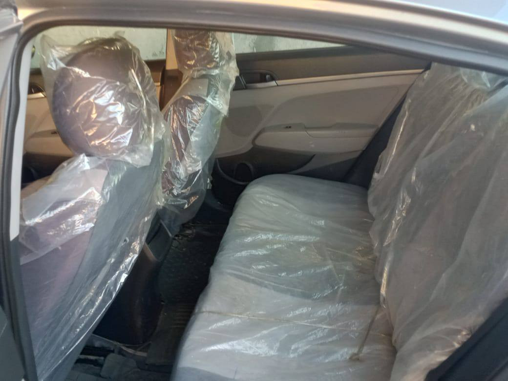 النترا موديل 17 وارد امريكي ما بيها صبغ السعر دفتر 25 
للاستفسار الاتصال على الرقم *********** الفلوجه
