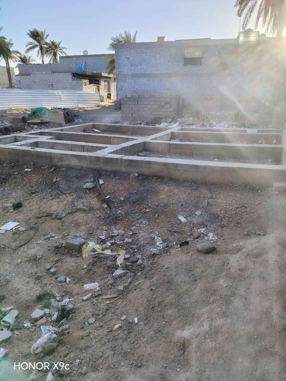 ياالله سلام عليكم قطعه البيع مساحه 75 وجه 10 ونزال 7ونص كربلاء باب بغداد عمود 51 رقمي *********** وبي واتساب سعر 35 طابو سند 25
