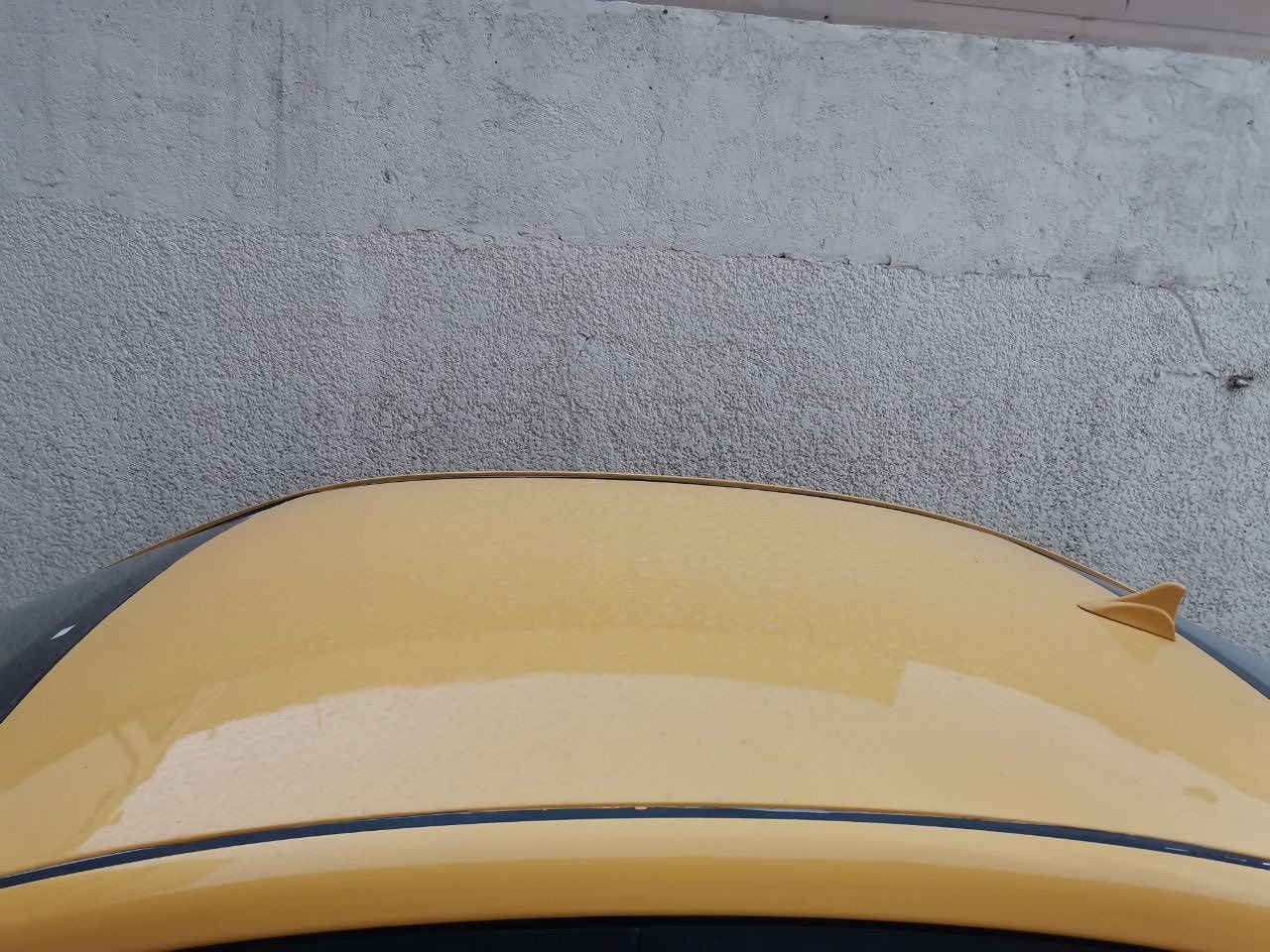 النترا ٢٠٠٧
امريكي محرك ٢٠٠٠ 
سيارة جاهزه تبريد وكهربائيات كامل
مصبوغة فرن جديد 
حادثها جاملغ امامي الايمن شي بسيط .
رقم جديد هزة جديده
هيئه غرامات مصفره
والسيارة بأسمي 
سعرها ٨٣
مكان السيارة بغداد الحبيبيه
***********
