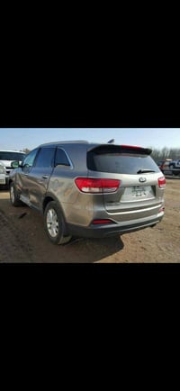 سيرنتو ٢٠١٦ • حديدية • رقم أنبار