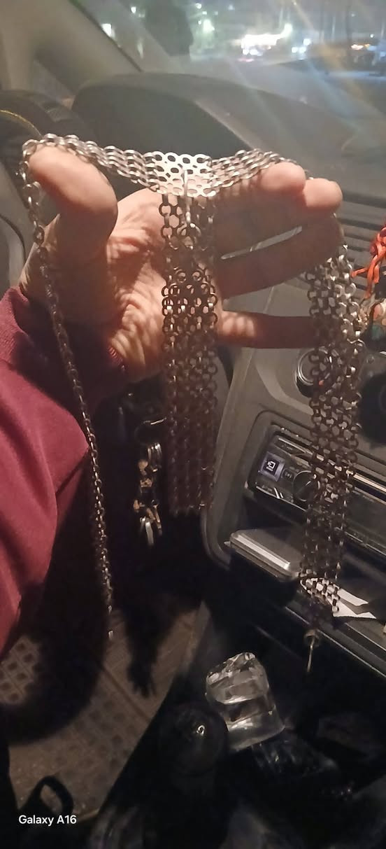 عرجه فضه اعيار ٨٠٠ تراث انتيك الانتيك وزن ١٥٠ اغرام 
للتواصل مسنجر او واتس او تلفون ٠٧٨٨٤٢٢٠٢٧


**إذا كنت صاحب هذا الإعلان وتريد حذفه لأي سبب، رجاءا أرسل رسالة إلى الدعم الفني**