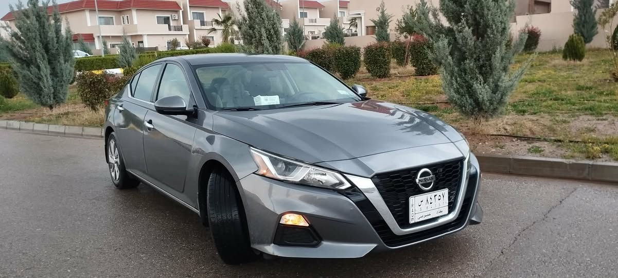 السلام عليكم.التيما 2020 مواصفات s رقم بغداد معوقين باقي الها سنه و4 اشهر وتتحول...حادثها موضح بلصوره بدون ايرباك صندوك مبدل نفس لون وجاملغ بارد صلح..وبيها صفحه سايق بخ 3 قطع بامريكا جاملغ امامي وبابين...ماشيه 69 الف. سعرها 135 مكان اربيل


**إذا كنت صاحب هذا الإعلان وتريد حذفه لأي سبب، رجاءا أرسل رسالة إلى الدعم الفني**