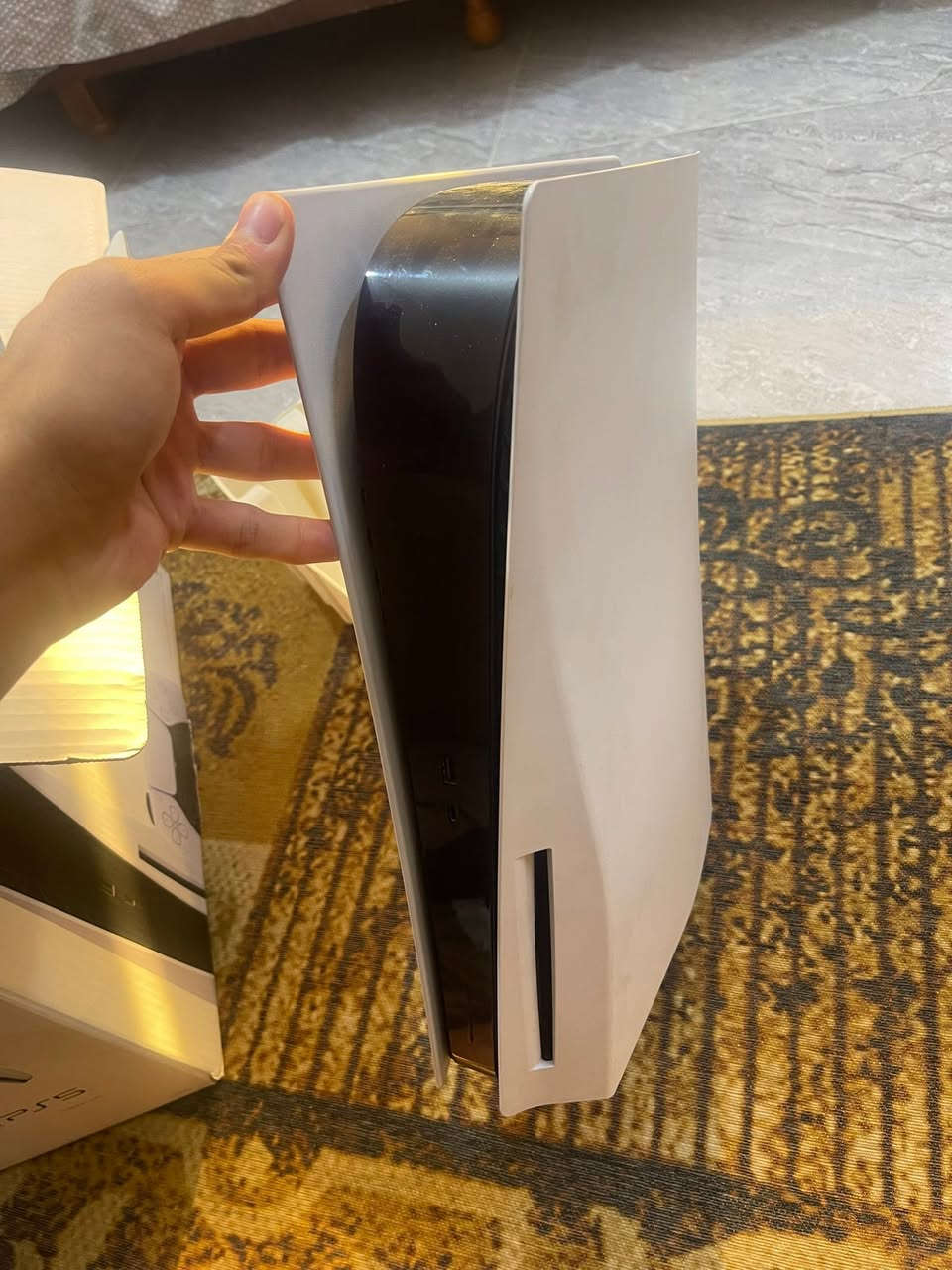 سلام عليكم جهاز ps5فات  ياباني نسخه 1200A
جهاز نضيف كلش مداخل اي صيانه كلشي بلادي بس مابي اي نقص ويا اربع اقراص مع جوستك ps4 الاصليه السعر 680 الف مكاني بغداد حي جامعه 
***********
