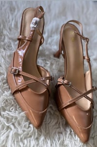 قياس ٣٩،٤٠،٤١ • قطعة ٣٨ • ماروني