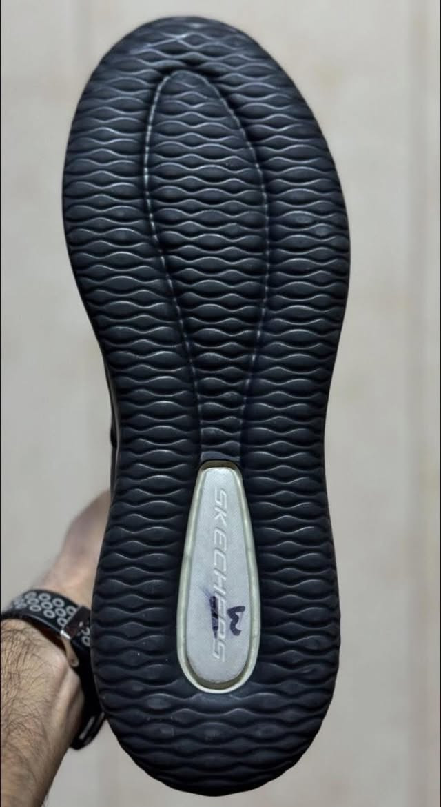 حذاء SKECHERS اصلي اورجينال نضافة 100‎%‎

قياس : 45
طول القدم : 29

———————————————-

يوجد توصيل 🚚 ( بغداد - محافظات العراق )

☎️رقم الهاتف : ***********

للحجز - دايركت
