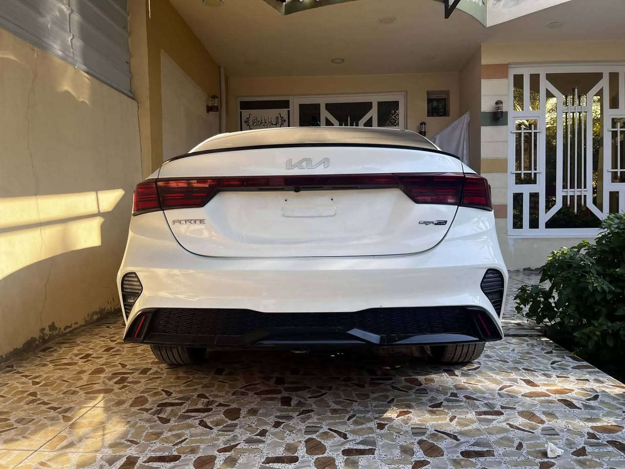 السلام عليكم..
كيا فورتي جي تي لاين موديل 2024 فول مواصفات مكينه 2000 المرغوب فتحة سقف كشنات جلد تدفئه تبريد   ماشيه 12 الف منفيس بدون رقم تترقم جميع المحافظات ضررها خلفي فقط الداير مال السبير تصليح بسيط وشويه بقبق الجنطه مكان الرقم والباقي مكفول السياره جديده جدآ..
مكان السياره واسط العزيزيه 
السعر 175$
***********
***********
