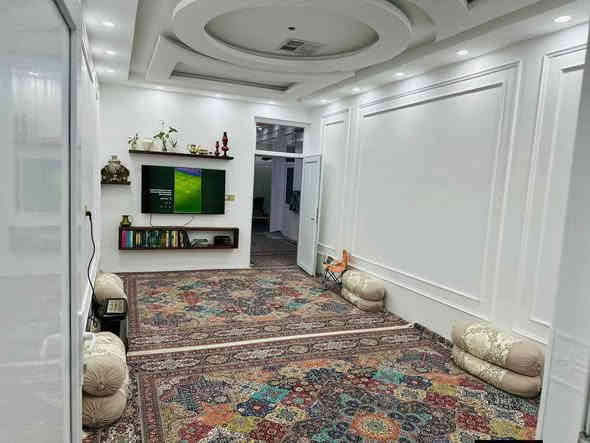 سلام علیکم

#خانووی_مۆدێرن بۆ فرۆشتن ⛪💒
ناونیشان 📍 ناحیەی ڕزگاری (سموود) 

◼️ گەڕەکی ژاڵە 🌃🌆 زەماوەنگەیەکان 🌃
◼️ کۆڵان سەبەکان 🛣️ پشت شوقەکان 🌆
◼️ تەنیشت گوندی نۆژەن سیتی 🌆
◼️ ڕووبەری  6.5 بە 20 = 130 مەترە 📏📐
◼️ تاپۆی یەک ناوە
◼️ ڕووی لە خۆری ئێوارەیە 🖼️🌄
◼️ کامل مەترو بیست  کاشییە ✅
◼️ ژوورەکانی سەقف مغریبییە و دەکتی مەرکەزی مەرکەزی بۆ کراوە 
 

🔴 ژوورەکانی ئەم خانووە پێکهاتووە لە ⬇️

🔶 میوان 🪑🚪
🔶 مساعد مطبخ 🍽️🫖
✅ مطبخ 🍽️🫖
🔶 هۆڵێک 
🔶 دوو ژووری نوستن 🛋️🛏️
🔶 ڕۆشنایی 🪟
🔶 مشتەمەلات 🛁🚿

بۆ زانینی نرخ 💵 تەنها خاڵێک لە کۆمێنت دانێ ڕاستەوخۆ بە نامە نرخەکەیت پێ دەگات یان پەیوەندی بکەن بەم ژمارانەوە 📲📞📳

***********

ئێوەی بەڕێزیش هەر موڵکێکتان هەبوو بۆ فرۆشتن یان ویستان بیکڕن دەتوانن ڕەسم و زانیارییەکانتان بنێرن بۆ ژمارە ڤایبەری 📳✅ ***********
