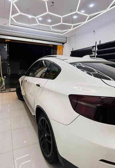 سلام عليكم 
لبيع او مراوس 
BMW x6
2008 خليجية بيه صبغ جاملغ امامي 
بدون ارباك 
فول مواصفات واحد ع واحد 
محرك 6 سلندر N54 
سيارة فورويل 
محرك كير اكسل حدادة صدر تبريد كله مكفول رقم بغداد جديد 
الاتصال هذه رقمي واتساب 
*********** بغداد

