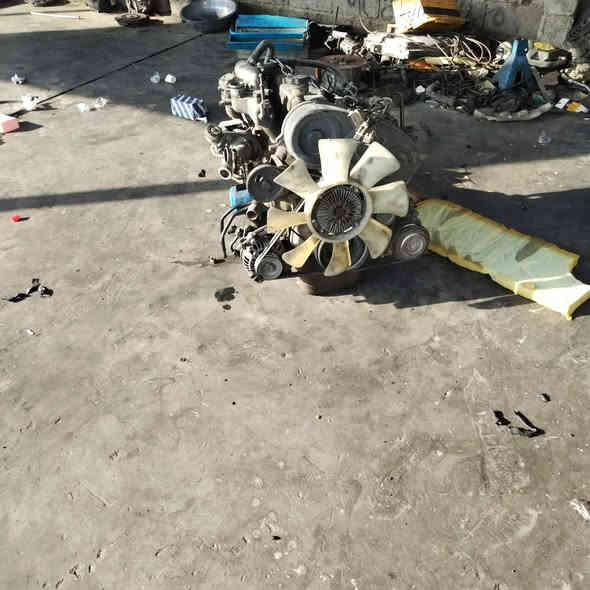 السلام عليكم مكينه ستاركس كامله هيه والكير التفاصيل بالفيديو 
مكاني بغداد العبيدي ***********
مكلف بلنشر
