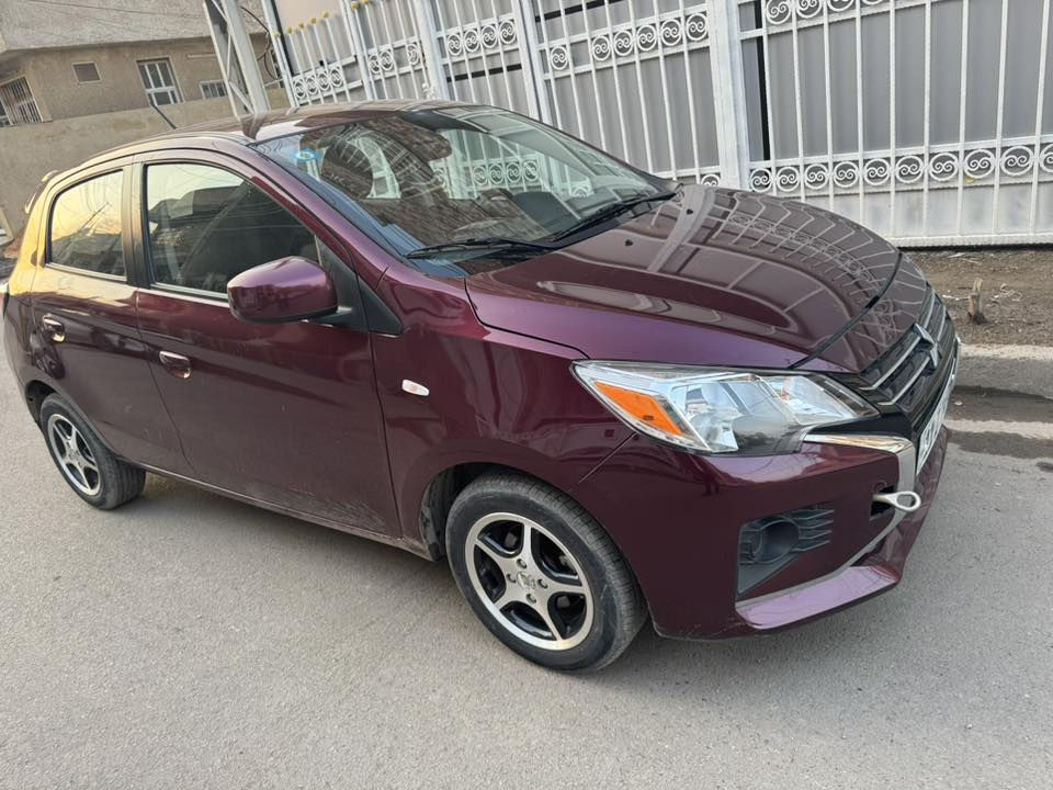 متسيوبيشي ميراج هاج باك 2024
بسعر مغري جدآ مرقم وجاهز دخول جديد 

السعر9500$ ورقة و بيه مجال اشوية

فئه SE 
(نص فول )
موديل 2024 ... 
السنوية لل2030 والرقم بغداد الجديد ( الانكليزي ) و بأسمي .. 
تحويل ثاني يوم و مكان السيارة بغداد بلديات  ..
مواصفات السيارة 👇🏻👇🏻👇🏻
🛑المكينة1200cc
🛑الكيرcvt
🛑تحكم ستيرن جهتين
🛑اوتو لايت
🛑اربع جام كهرباء +جامه السائق اوتو
🛑حساس اطارات
🛑شاشة كبيرة نظام كار بلي
🛑شاشة ثانية خاصة للتبريد
🛑منفذ USB
🛑ويل كب 
🛑بك لايت لد
🛑رادار امامي مع توقف ذاتي مع الرادار
🛑انظمة قيادة ايكو و سبورت

🛑مانع الانزلاق
🛑نظام تثبيت السرعة
🛑نظام الABS للمكابح
🛑كاميرة اصل
🛑بلوتوث 
 
 سياره بدون حادث مكفوله من صبغ او بارد فقط يم قبق بانزين   راديترات وتبريد ومي الشركة ع وضع البلاد السياره دخول جديد  ...
بدون شواصي و بدون لغود مكفولة من العيب الشرعي  فقط ارباك دشبول.. 

التواصل والاستفسار
***********
