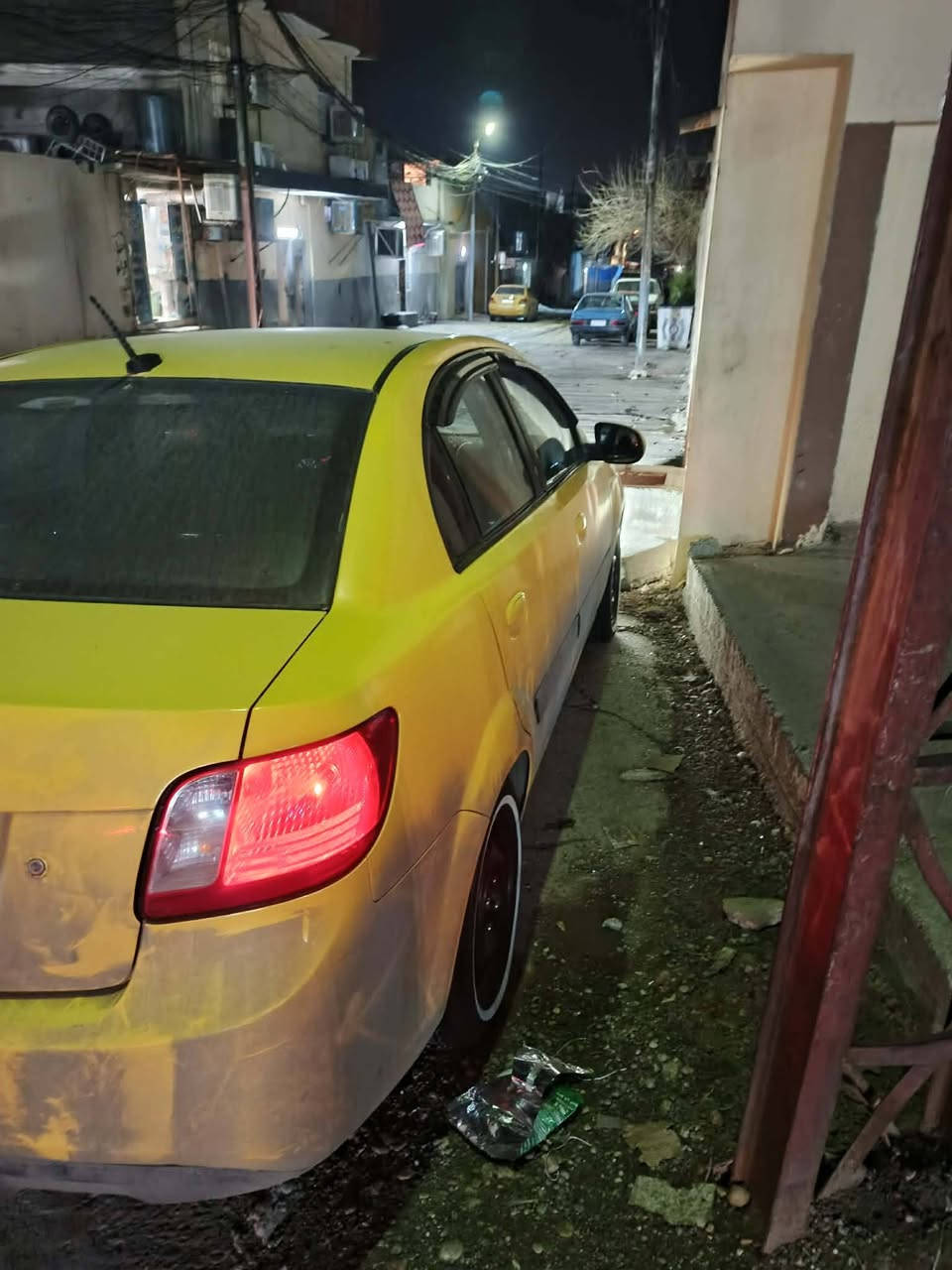 كيا ريو
موديل 10
مكينه وكير شرط 
تومتيك 
رقم باقي ع الستلام اجنبي موجوده المواصلات
مكلف بل نشر 
رقم الهاتف ***********
