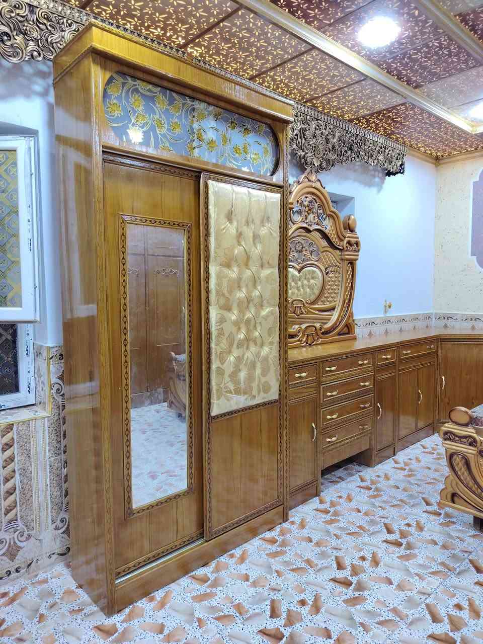غرفه نوم خشب عراقي حطاطه بشرط
النضافه فول وياهه دوشك
سعر مليون و٣٥٠ وبي مجال
***********
