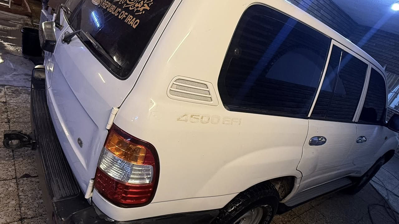 من رخصة الادمن
تحية طيبة 
تيوتا لاند كروز 2003 سلك 
دبل تانكي 
جام جوبي 
شاشة اندرويد 
تبريد ثلج 
7 راكب 
والمواصفات المعروفة الها 
كير محرك كهربائيات كلها كفالة 
محرك مجفت جديد 
للمعلومة السيارة ( كفاله ) بدون اي صبغ فقط 
رقم سليمانية باسمي  سنوية2030  هزة وبراد شهر ال 6 ينفذن 
السعر 150 
اخوان يرحم اهلكم السيارة شرط الحاسبة وتتاكد منها بلمرور العامة الي بملعب الشعب بيها واجهه 
مو يجيني واحد كاتبلي خواتها 120 ومابيها واجهة بلمرور ومطلوبة للوزارات 
وتحياتي للجميع 
مكاني زيونة ***********
