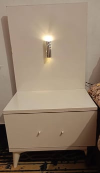 خزانة • للبيع • ٣٥