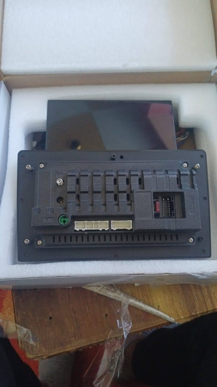 سلام عليكم شاشه للبيع مستعمله المكان البصره حي الاصدقاء  اتصال  ‏‪***********‬‏
