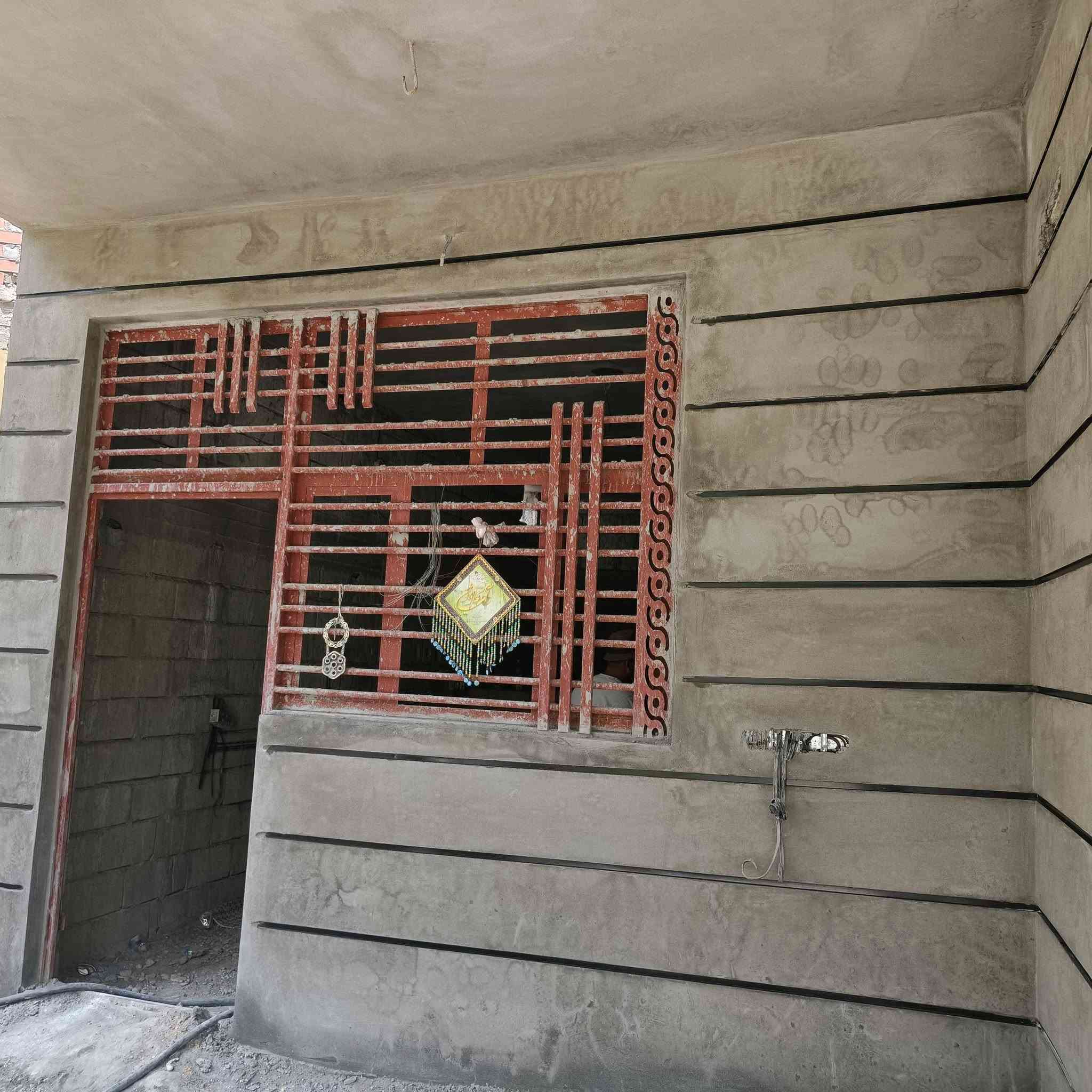 سلام عليكم شباب اي واحد عنده بيت لبخ سقل جراره تقطيع اسطار احنه برسم الخدمة كادر كامل ٤خلفات و٤ عمال هذا رقمي *********** او خاص مفتوح
