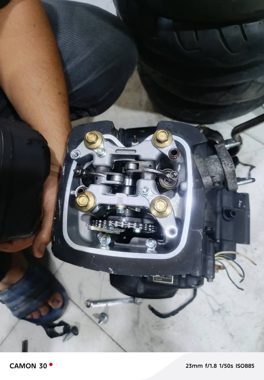 سلام عليكم محرك دايوان نفخ 200cc سي نظام سي بي اف   مانع رتجاج لبيع محرك جديد صبانه ما محطوطه عله برقي منه سبب البيع الدراجه احتركت بغه بس المحرك المحرك شقال 2026 اصدار المحرك السعر 250 الف


**إذا كنت صاحب هذا الإعلان وتريد حذفه لأي سبب، رجاءا أرسل رسالة إلى الدعم الفني**