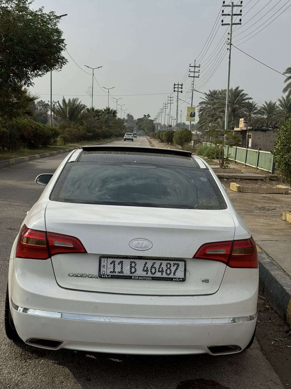 كادينزا 2011 vip للاخير
كير كفاله مكينه كفاله ممفتوحه فقط قبق ولفات 
داخل كلش نضيف 
برده خلفيه تصعد وتنزل ويه البك 
تخم تاير جديد 
ماشيه 236  حقيقي
مكينه كلش ناعمه صرفه كلش حلو 
مابيه اي نقص 
السونار مثل ما موضح البنيد فقط مفتوح وراجع نفسه بدون اي ضرر (بالاضافه للسونار باب السايق نرشت )
هذا البارد الي بالجاملغ الخلفي الي بالسونار كلش بسيط
بس السونار معظم الامور
مكانه حله ناحية النيل 
معروضه 112 بيه مجال بسيط 
***********
