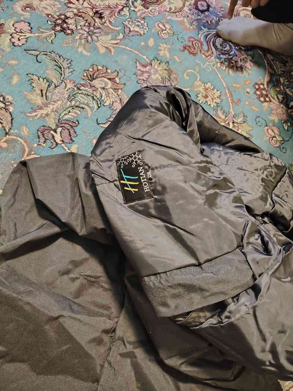 بدله ماركه ثلج تزلج 15
***********
