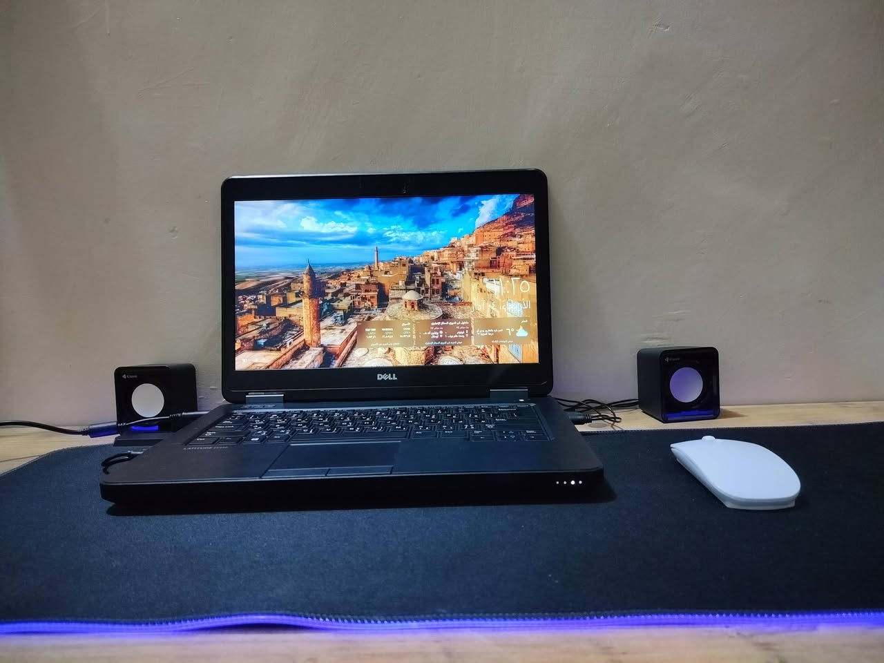 سلام عليكم بيع سريع
لابتوب bell
الموصفات ؛-
1: كارت شاشه 2 گيگا 
2: هارد 256 ssd 
3: رام 8 
4: كوراي 5i 
5: جيل الرابع 
مع تنصيب ويندوز 10 جديد 
الابتوب ميفيد للدراسه والعاب المتوسطه 
السعر :160 بيها مجال الرقم : ***********
مع هدية
