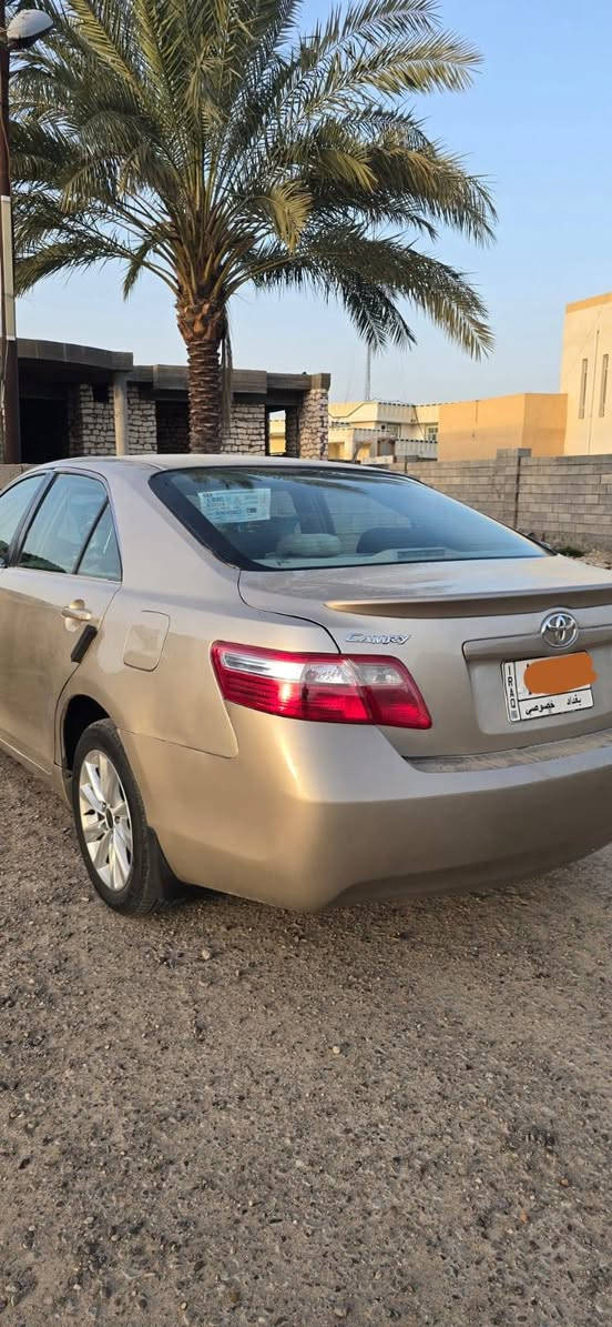 تويوتا كامري ٢٠٠٧ امريكي صبغ عام محرك جديد مال قصه بيها ملاحظات بسيطه رقم بغداد السعر ٧٥ ورقه بي مجال..مكانها..الرمادي..للاستفسار ***********
