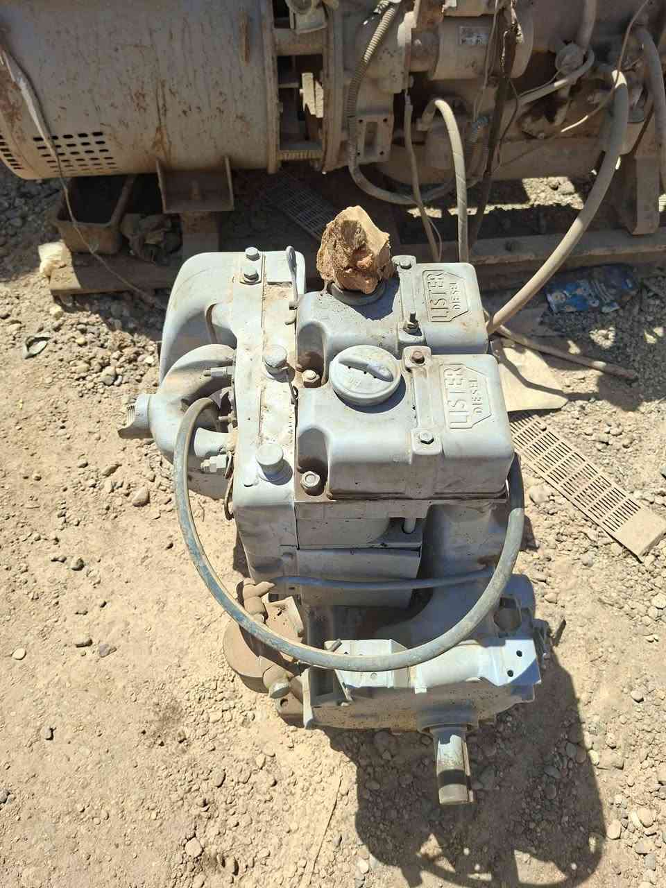من رخصة صاحب الكروب محرك ٢بستم لستر انكليزي ***********
