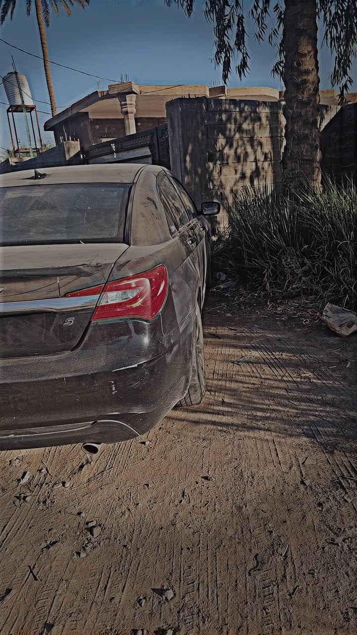 السلام عليكم سي 200 2013 فئه الاس السياره جاهزه من كل شيء الا الجير واقف في خانتين ابيع كوم حديد السياره راعيها ما اندله ضاع رقم تليفونه من عندي وبعد ما تواصلت وياه ولا اعرف شيء عنه ابيع الموجود بلا مطلوبه عشائريا ولا قانونيا ولا اي شيء عليها حتى غرامات ما بيها سياره.*********** اتصال على الرقم غير متواجد على النت سعر45
