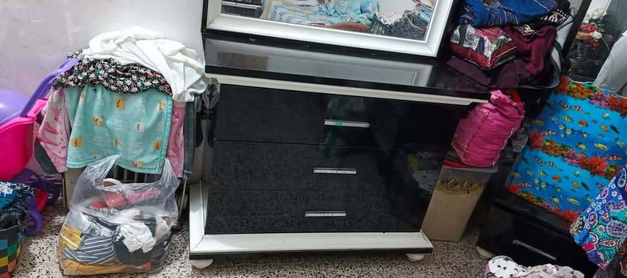 غرفه تركيه للبيع سعر 200 كامله خي الرفاق بيها مجال للشراي


**إذا كنت صاحب هذا الإعلان وتريد حذفه لأي سبب، رجاءا أرسل رسالة إلى الدعم الفني**