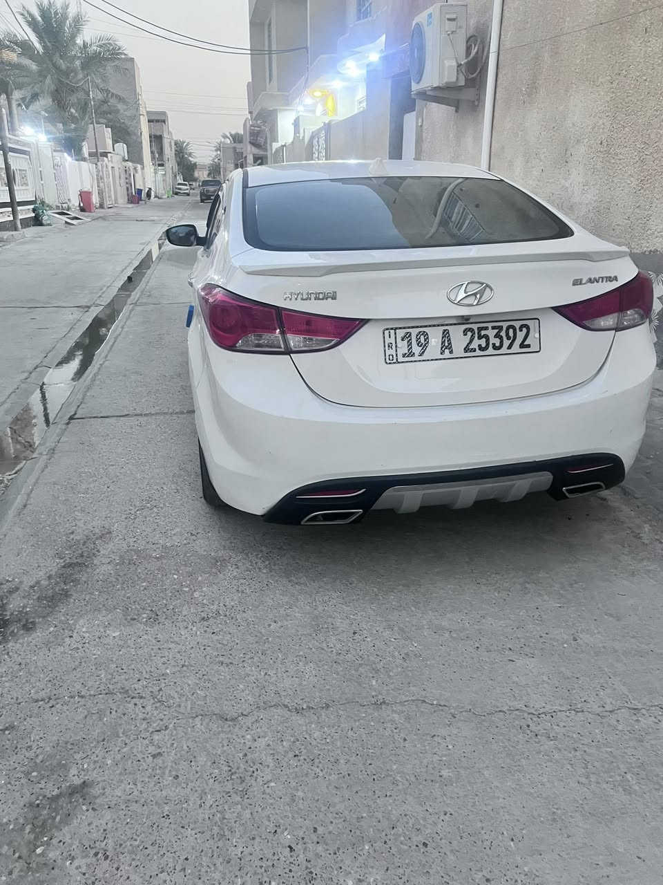 النترا ٢٠١٤ مكفوله من صبغ والتبديل بيه فقط بارد
فول مواصفات ما عدى البصمه حداديه جديده تبريد جديد خير من الله مكان السياره واسط الكوت 
السعر ١١٥ وبيه مجال


**إذا كنت صاحب هذا الإعلان وتريد حذفه لأي سبب، رجاءا أرسل رسالة إلى الدعم الفني**