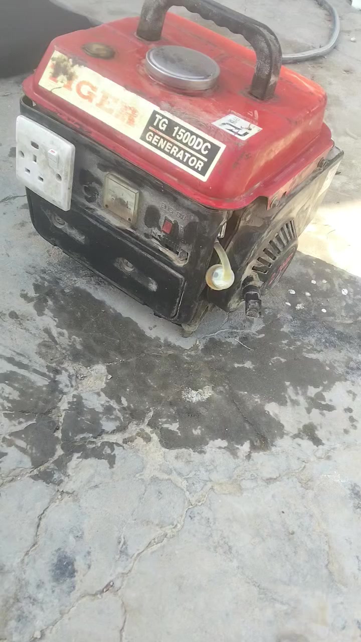 سلام عليكم مولده البيع العنوان بغداد زيونة سعر 60   وبي مجال ***********
