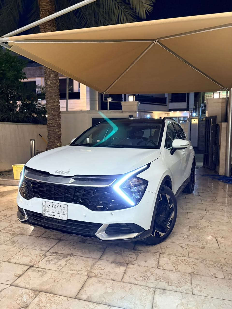 السلام عليكم 
سبورتج 2023 
فول مواصفات 
بانوراما 
بصمة
كشنات كهرباء 
كشنات تدفئة 
ستيرن تدفئة 
بيها ملاحضات بسيطة 
السعر 22,000$ قفل 
للأستفسار ***********
