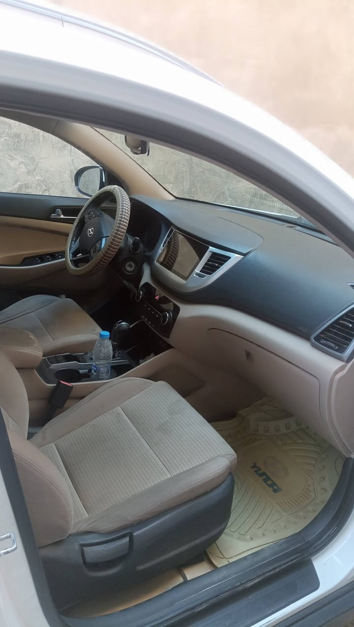 السلام عليكم للبيع هونداي توسان خليجي موديل 2016 بابل السعر 165$ للاستفسار ***********/***********
