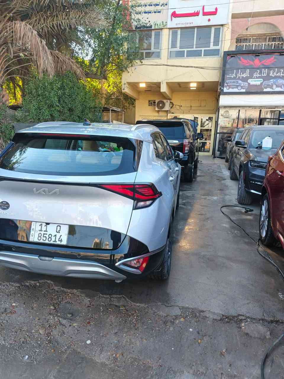 🚗 للبيع: كيا سبورتج 2024 – وارد خليج
📍 مكان السيارة: بغداد – حي اور
📊 المسافة المقطوعة: 22 كم
🛠️ المحرك: 4 سلندر 2000cc

⚙️ المواصفات:
• بصمة تشغيل + تشغيل عن بعد
• مقاعد أمامية كهرباء مع تدفئة
• شحن تايب C بالكشنات + شحن وايرلس
• شاشة كبيرة
• كاميرا خلفية
• حساسات أمامية وخلفية
• تبريد قطعتين
• درايف مود – أوتو هولد – نظام منحدرات
• هاند بريك بصمة
• مرايا كهربائية

السيارة كفالة عامة

📌 تفاصيل إضافية:
• رقم السيارة بغداد الدولي الجديد
• باسم المالك – تحويل مباشر
رقم الهاتف ***********
