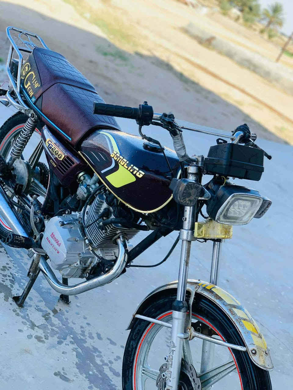 سلام عليكم دراجة سيفان موديل 19 دراجة حلوه وكامله  محرك خير من الله بدون اوراق كفاله من سرقه سعر 325 بيه مجال للشراي شراي تعال وتدلل لاتصال ع رقم ***********
