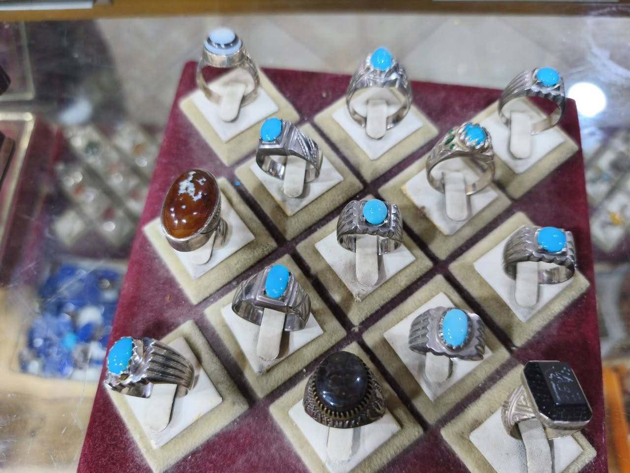 السلام عليكم
٤١ محبس للبيع جمله السعر 
خاص العنوان العماره 
***********
