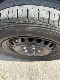 تاير جديد • مقاس 15 • البصرة