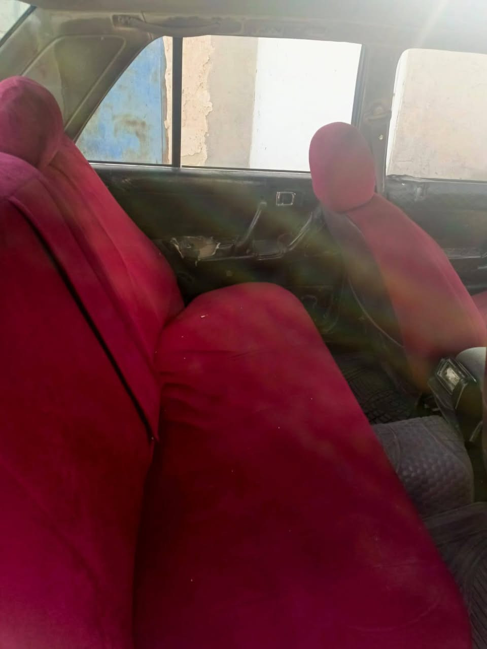 السلام عليكم للبيع سيدان موديل 90 أيسر بلاد رقم انبار انكليزي بسمي تحويل ثاني يوم سنوية مجددة مكينة ثنين ونص ديلكو وكير توهن مشدودات شرط وحدادية وباور وباتري وتواير كلة جدد مكان ناصرية _ شطرة الاتصال *********** بي واتساب
