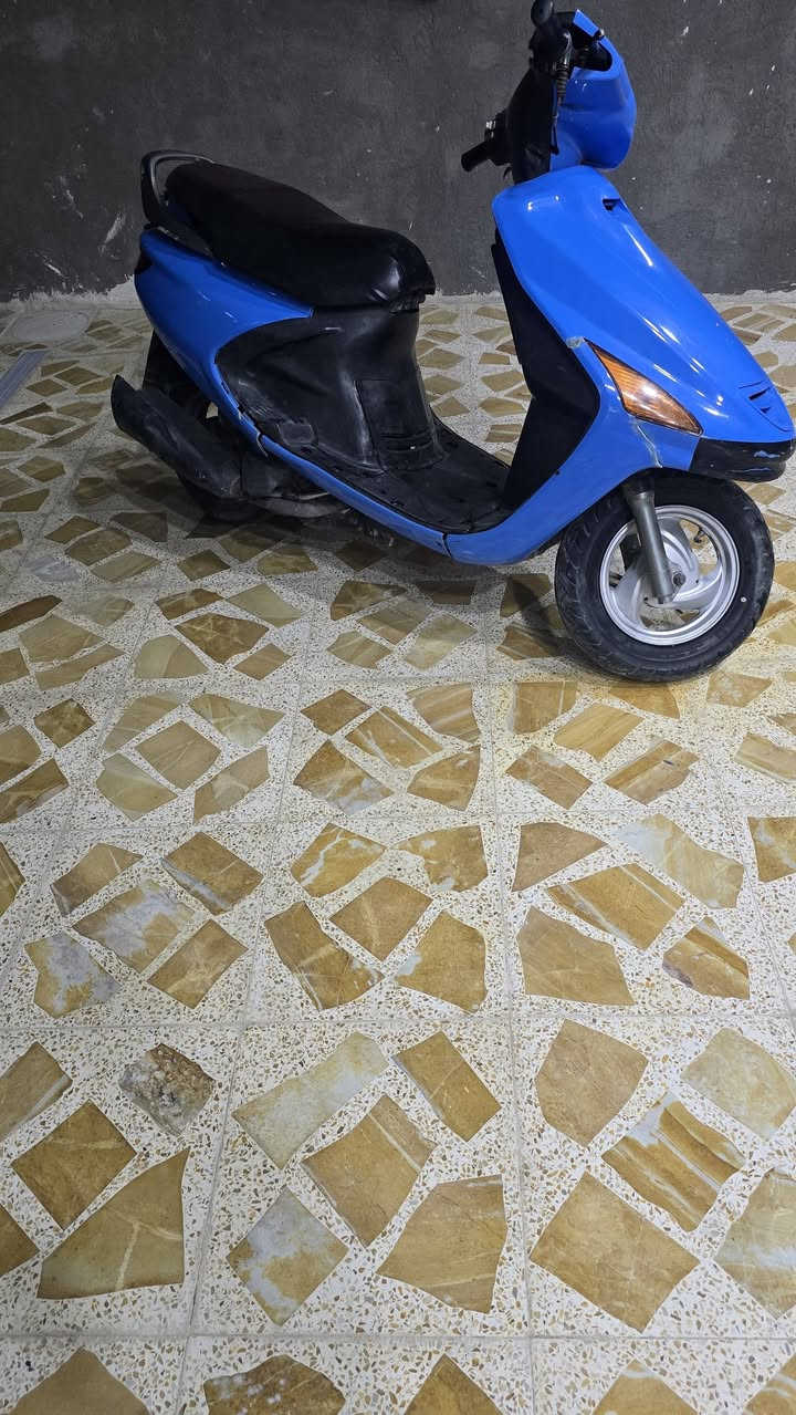 دراجه فراشه مفتوحه مره وحده كلشي شغال سلف هندر كهربائيات كله شغال.  اسعر خاص


**إذا كنت صاحب هذا الإعلان وتريد حذفه لأي سبب، رجاءا أرسل رسالة إلى الدعم الفني**