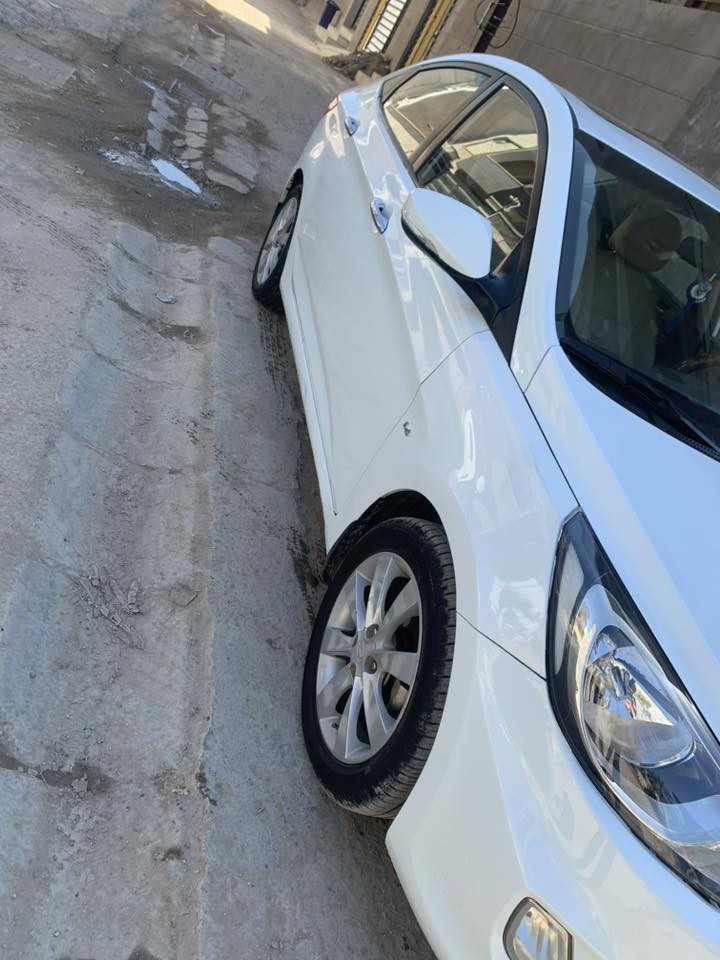 سلام عليكم اكسنت للبيع موديل 2013 سياره نصبتها حلوه وجاهزه سونار موجود بالصور سعر 100 وبيها مجال/ مكان السياره بغداد الاعظميه


**إذا كنت صاحب هذا الإعلان وتريد حذفه لأي سبب، رجاءا أرسل رسالة إلى الدعم الفني**