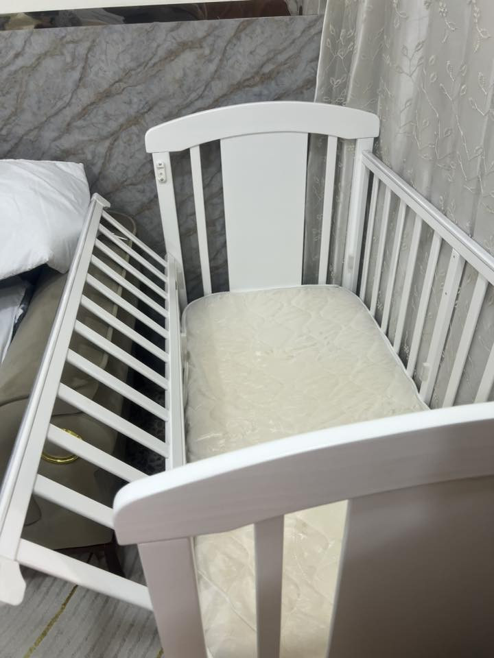 السلام عليكم للبيع استعمال قليل بعدها جديده مع دوشك للبيع السعر 110
***********
