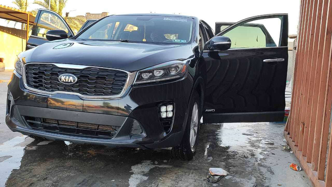 🚗 للبيع: كيا سورنتو 2020
📍 مكان السيارة: بابل – الحلة

📞 للتواصل: ***********

📊 المسافة المقطوعة: 50000 مايل

🛠️ المحرك: 4 سلندر – V4

• سبعة راكب

• إشارات بالمرايا

• حساسات

• كاميرا دوّارة

• جامات اوتو

•لايت زنون 

⚠️ أضرار السيارة:

• وارد أمريكي - حادث بسيط

• البنيد مُبدّل ومصبوغ فقط

• باقي أجزاء السيارة مكفولة

• صور الحادث مرفقة مع الصور

📌 تفاصيل إضافية:

• رقم السيارة بابل الدولي الجديد

• باسم المالك – تحويل مباشر

• لون السيارة: أسود رأسي 

• السيارة معروضة للبيع فقط
