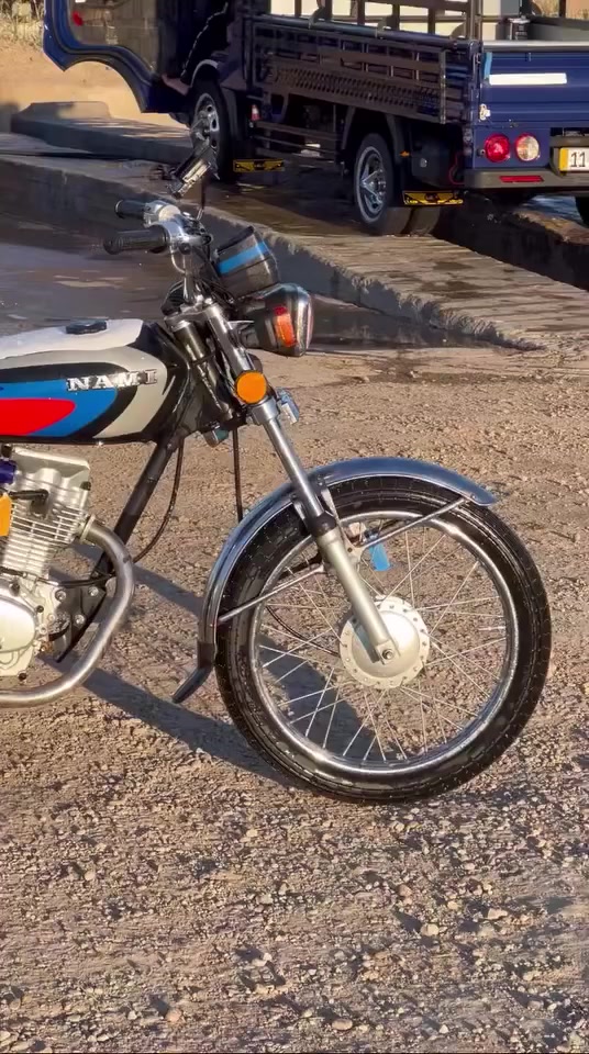 السلام عليكم دراجه نامه شلامجه للبيع دراجه مبدل بيه بس ولف وكور مامفتوح ودراجه كفاله أرواق اصولي العنوان بابل مشروع المسيب سعر خاصص


**إذا كنت صاحب هذا الإعلان وتريد حذفه لأي سبب، رجاءا أرسل رسالة إلى الدعم الفني**