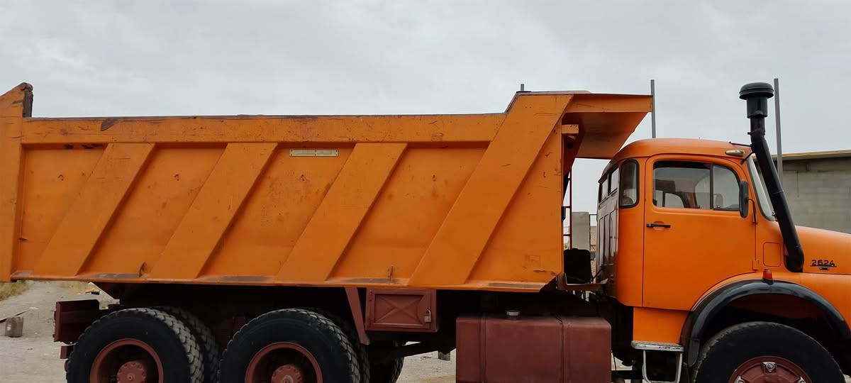 بسم الله ماشاء الله
للبيع موديل 80 بلادي سمجات 81
شاصي مايلر  مكفول من صبغ ومن فطر ومن تطواله
بدي بلادي مايلر
مجموعه GF
گير 111
محرك نضيف لا تنقيص ولا بخار
تخم تايرات جديد
 قماره مصبوغه ومعمره جديده
رقم بغداد
تحويل مباشر 
مكاني صلاح الدين بيجي / ناحية الصينيه
السعر 73مليون وقابل للتفاوض وبلخير ع الي يشتريها
***********
***********
