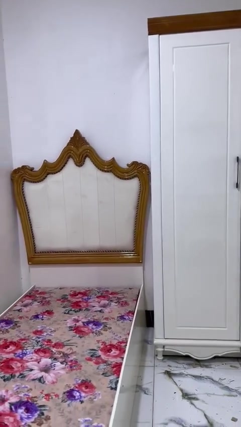 غرفه تسكام ٣ اسره تصميم تركي جديده ابيع لان الغرفه زغيره ***********محمودالاسدي  السعرمليونين
