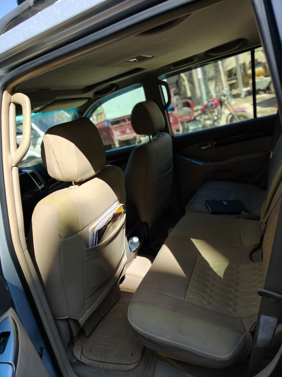 برادو 2009 للبيع
كويتي VX  
6 سلندر بدون حادث
الرقم الجديد الانكليزي سليمانيه
وبأسمي السياره التحويل ثاني يوم 
السنويه ساقطه 
جراد بنيد وقمارة 
الاتصال ع الرقم 
***********
