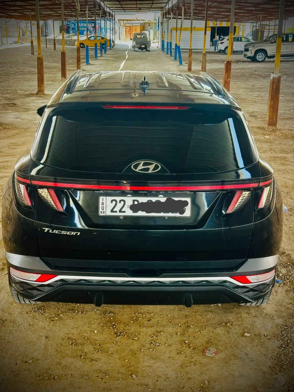 للبيع توسان موديل 2022 

رقم اربيل الجديد تريد وكاله تريد مداور 
موديل 22 
سياره بيها جاملغ وشويه من الباب صبغ بس بدون لغود 
وسونار السياره موجود بالمنشور 
الون اسود امريكي 
ماشيه 35  
فول مواصفات عده البارناما 
تشغيل عن بعد 
كشنات كهرباء 
تبريد قطعتين 
تخم تاير جديد 
سيارة جديد كامله ماتصرف عليه 
مكان السياره الديوانيه 

رقم صاحب سيارة ***********
السعر 170 وبيه مجال بسيط
