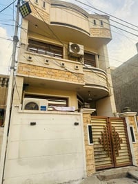 بيت للبيع 100m محله 809 حي العامل قريب ع شارع سبعه نسيان  الوجهه 5 وال...