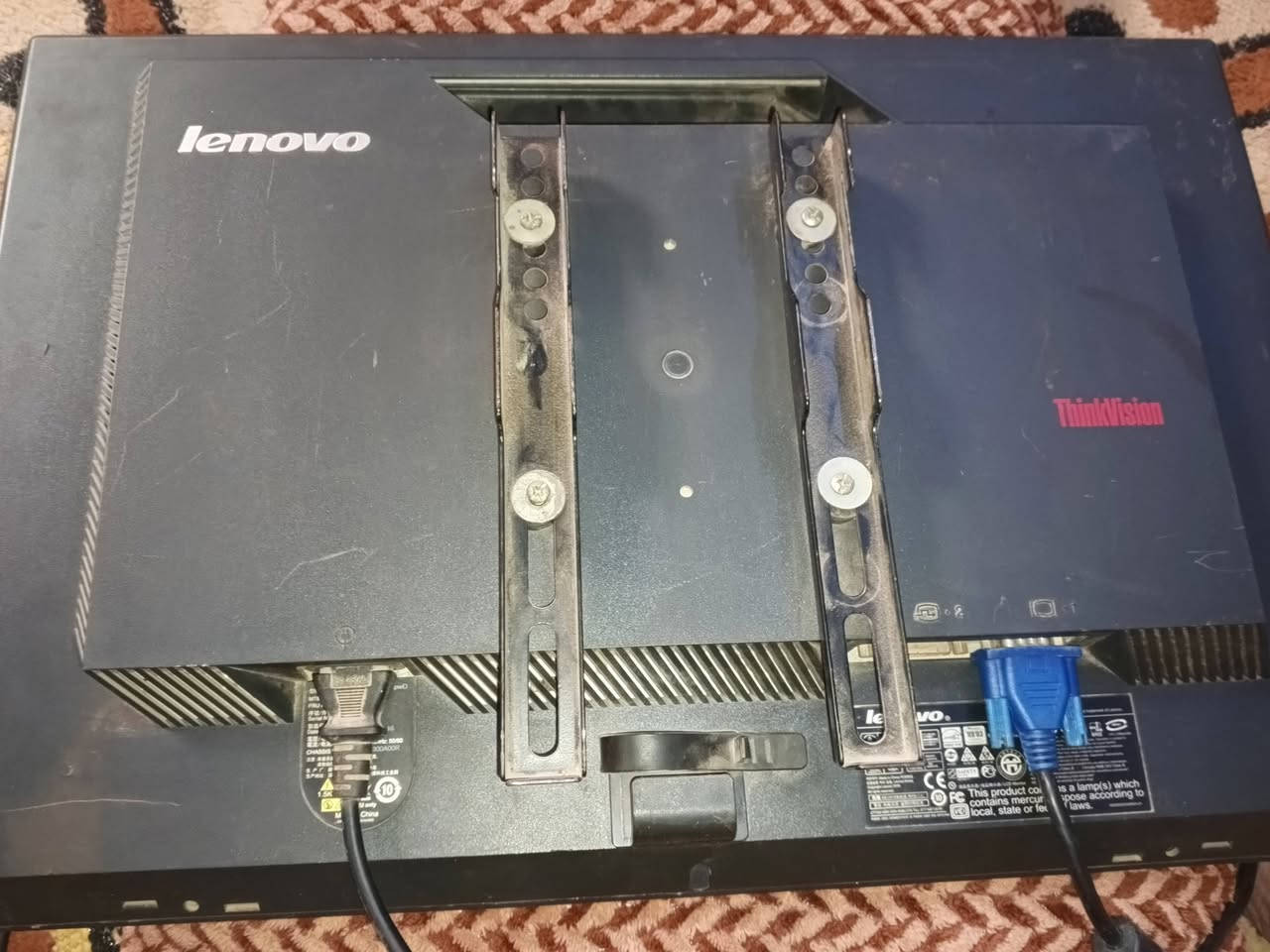 السلام عليكم شاشة مونيتر حجم 24 للبيع السعر25الف تستعمل للpcاو للكاميرات.


**إذا كنت صاحب هذا الإعلان وتريد حذفه لأي سبب، رجاءا أرسل رسالة إلى الدعم الفني**