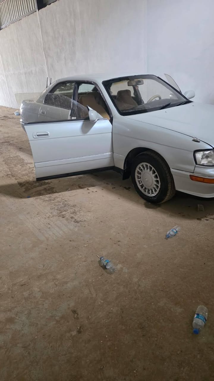 السلام عليكم بطه للبيع او مراوس بيها صبغ عام اثر طخه موضحه بصور مكان سامراء لسعر 43  اتصال ***********

